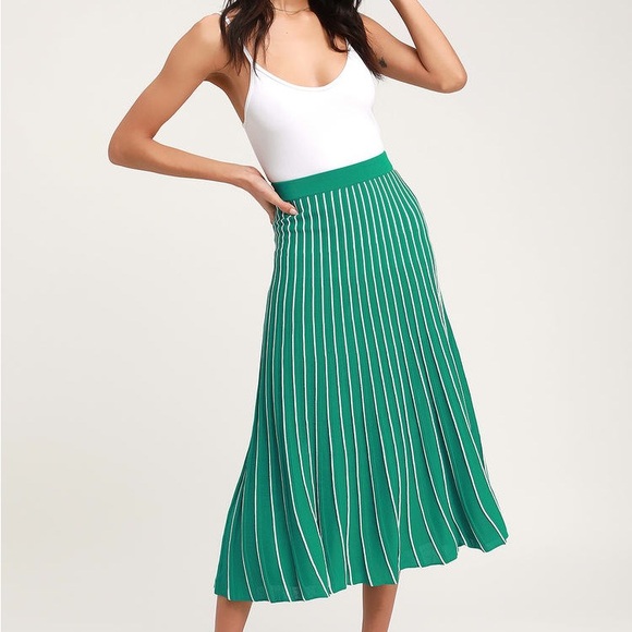 Astr Green Pleated Midi A-Line Skirt - Picture 1 of 5